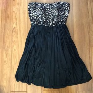 Black/Gold sequin pleated strapless dress